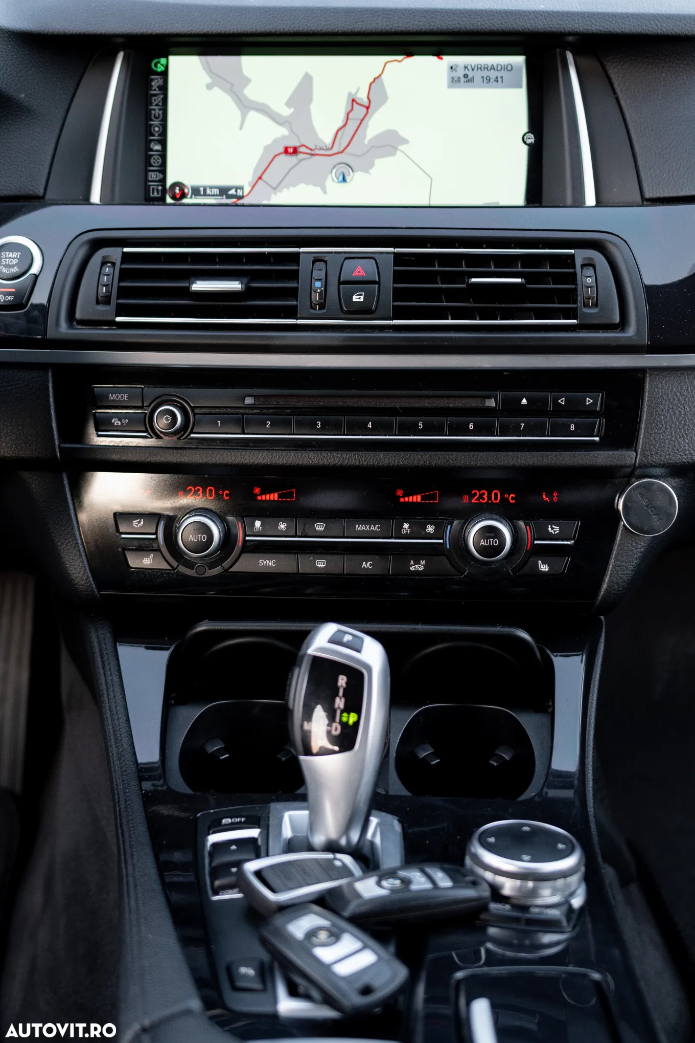 BMW Seria 5 520d Aut. Sport Line - 36