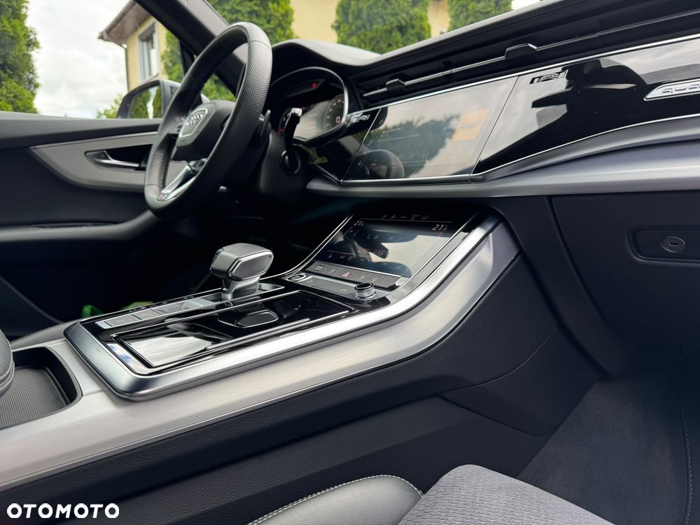 Audi Q7 50 TDI mHEV Quattro S Line Tiptr - 11