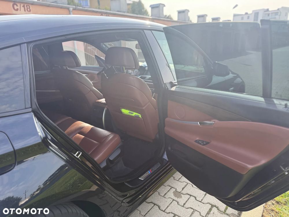 BMW 5GT 530d xDrive - 12