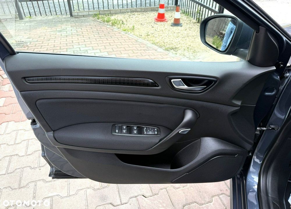 Renault Megane 1.2 Energy TCe Intens - 18