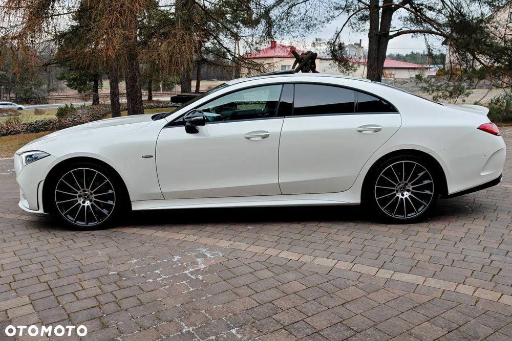 Mercedes-Benz CLS 220 d AMG - 2