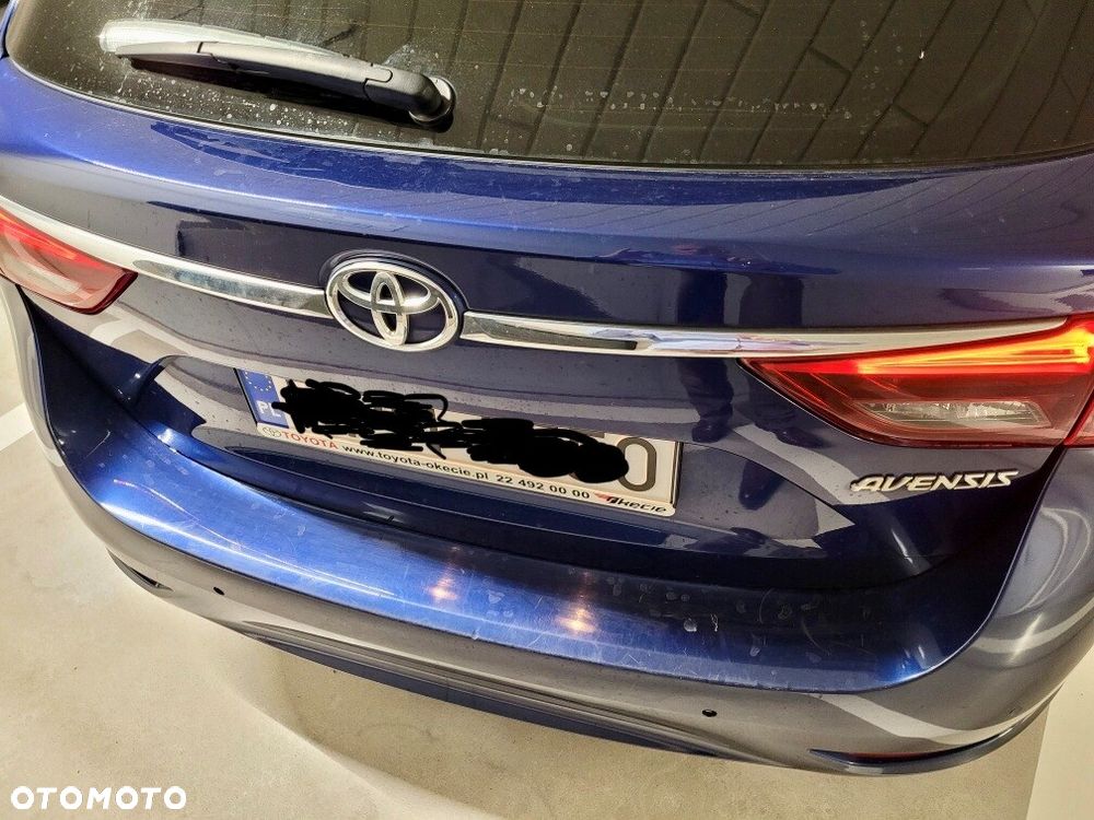 Toyota Avensis 1.8 Prestige - 6