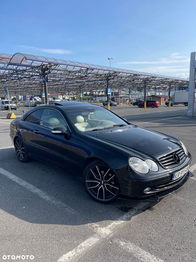 Mercedes-Benz CLK - 2