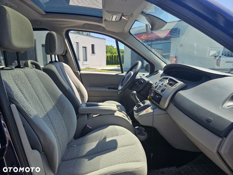 Renault Scenic 1.6 16V Confort Authentique - 5