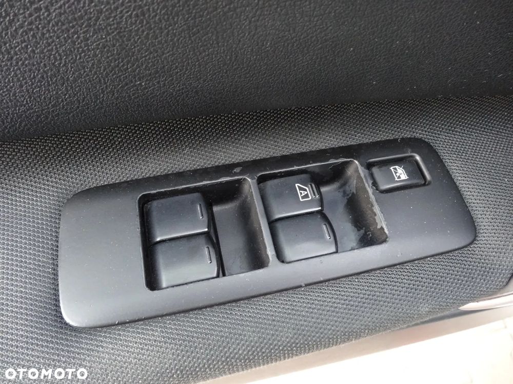 Nissan Qashqai 2.0 tekna - 31