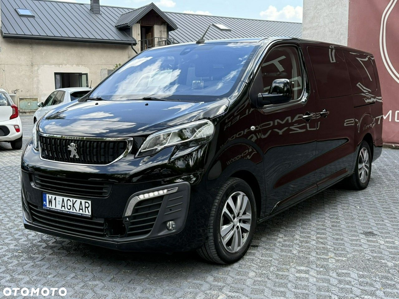 Peugeot Traveller - 8