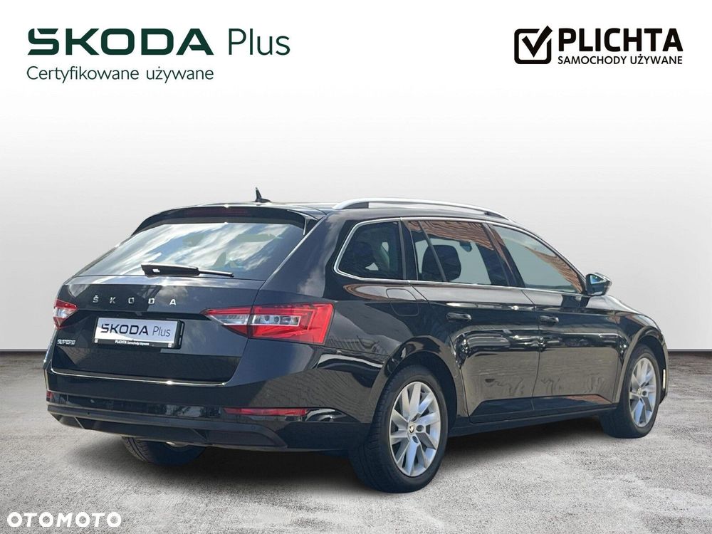 Skoda Superb 1.5 TSI Ambition DSG - 6