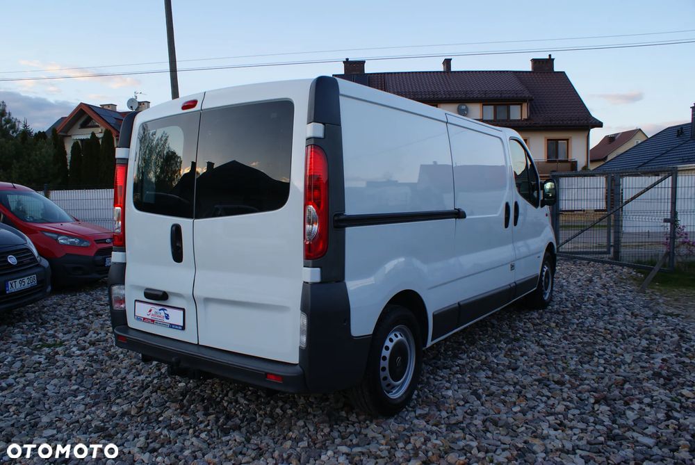 Opel Vivaro - 6
