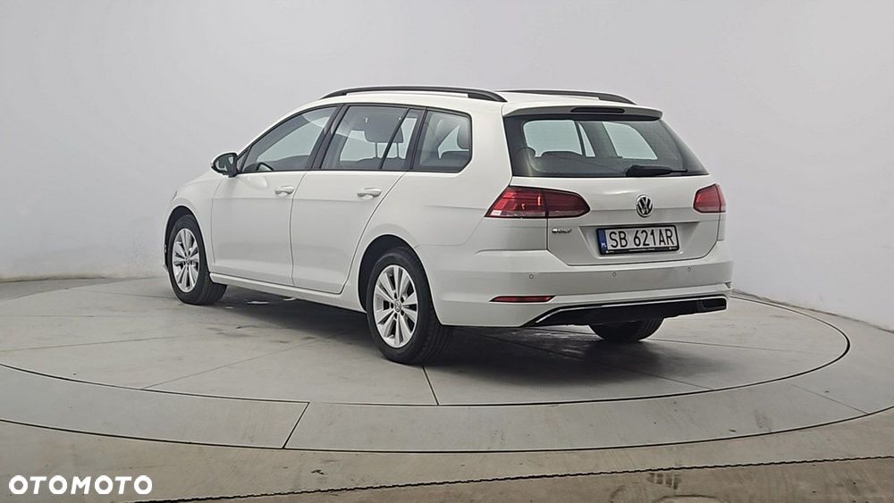 Volkswagen Golf - 3