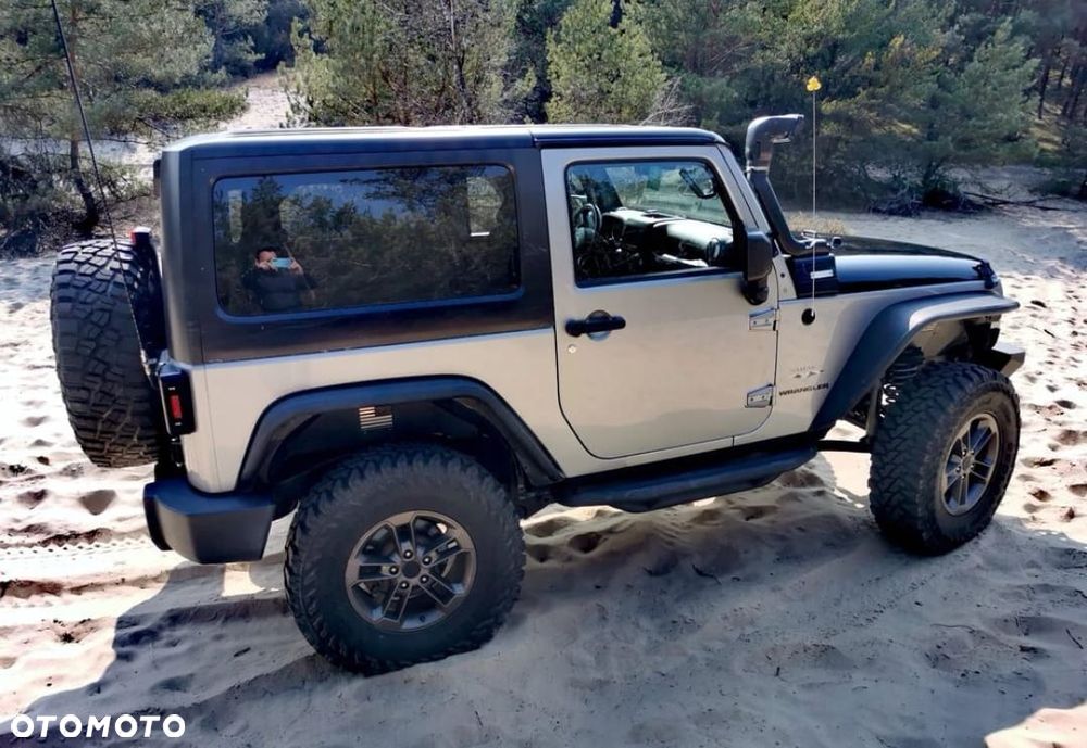Jeep Wrangler - 7
