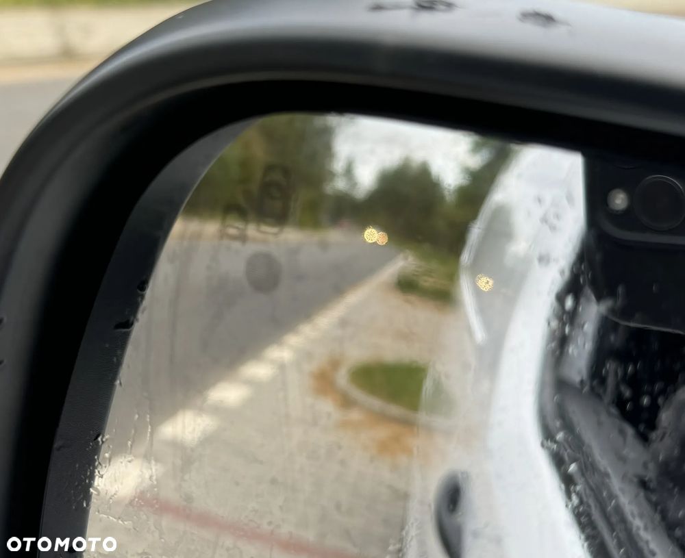 Opel Vivaro - 19