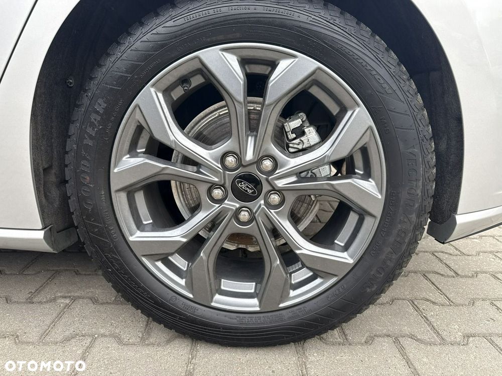 Ford Focus - 10