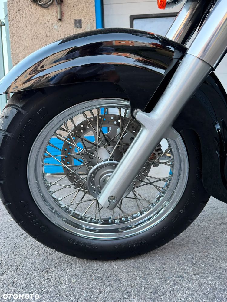 Suzuki Intruder - 9