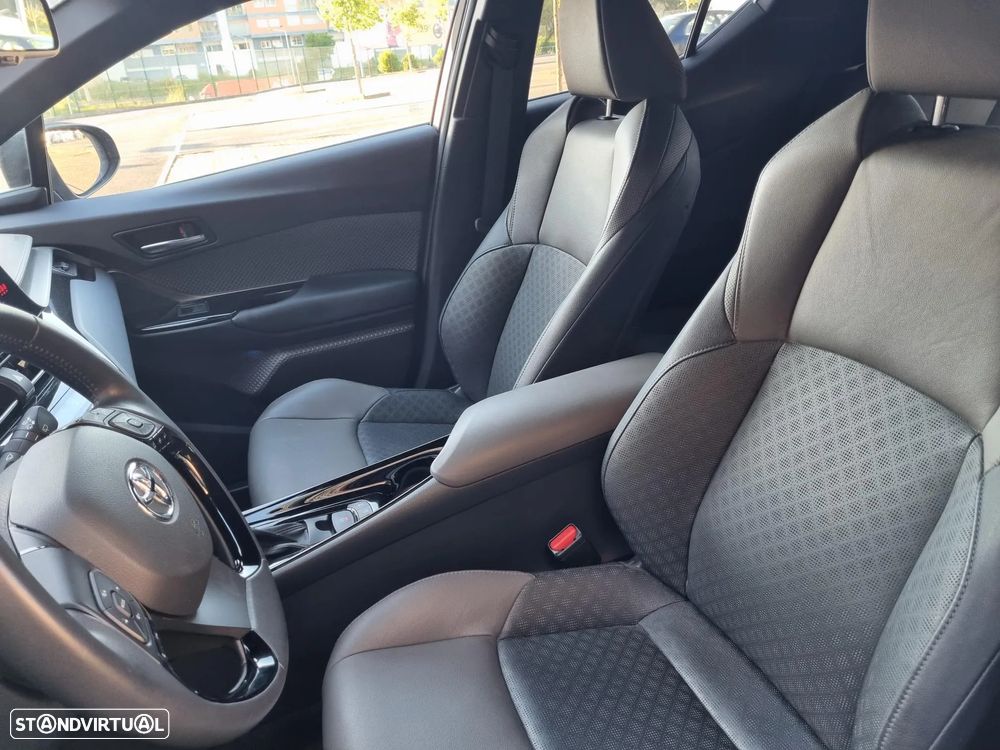 Toyota C-HR 1.8 Hybrid Exclusive+P.Luxury - 11
