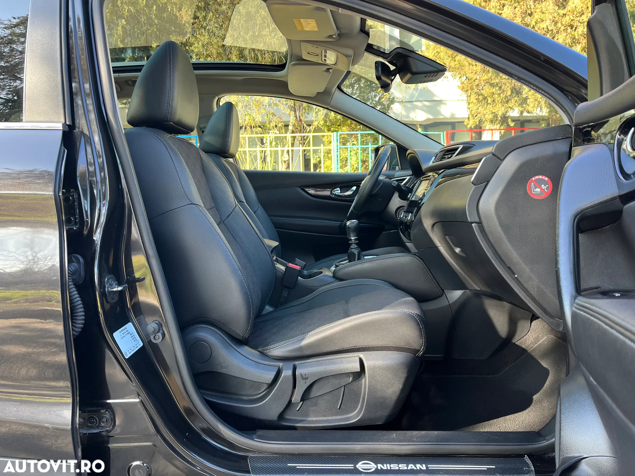 Nissan Qashqai 1.6 DCI TEKNA - 10