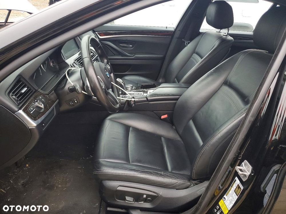 BMW Seria 5 528i xDrive Sport-Aut - 8