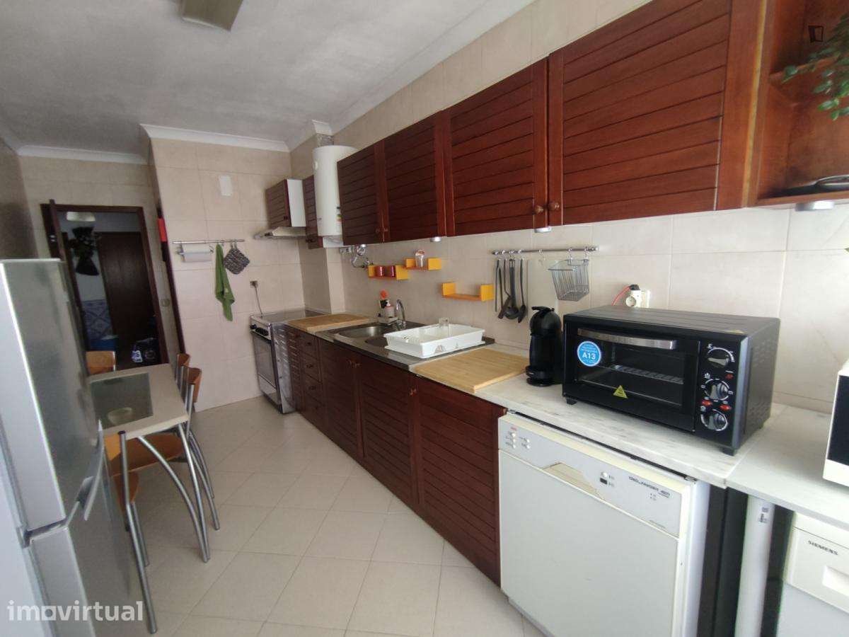 Apartamento com 2 quartos - localizado em Setubal - Grande imagem: 5/46