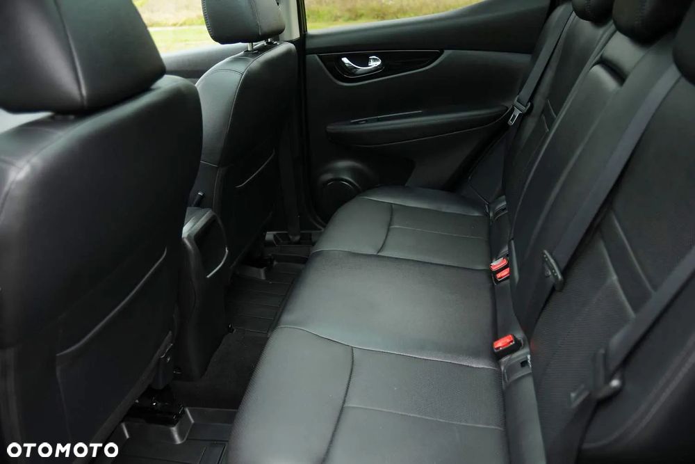 Nissan Qashqai 1.6 DIG-T Tekna - 25