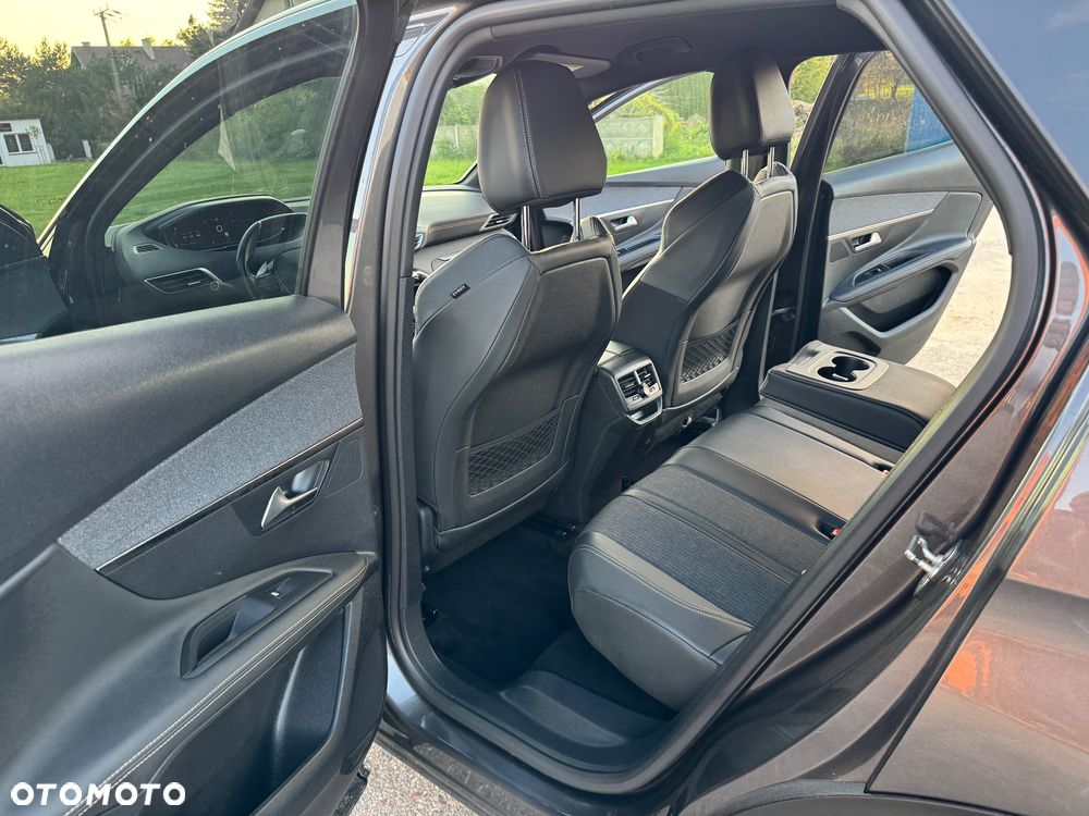 Peugeot 3008 BlueHDi 130 Stop & Start EAT8 GT Pack - 8