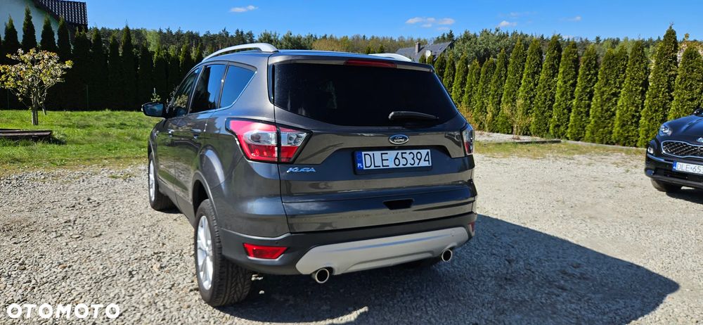 Ford Kuga 2.0 TDCi 2x4 Titanium - 8