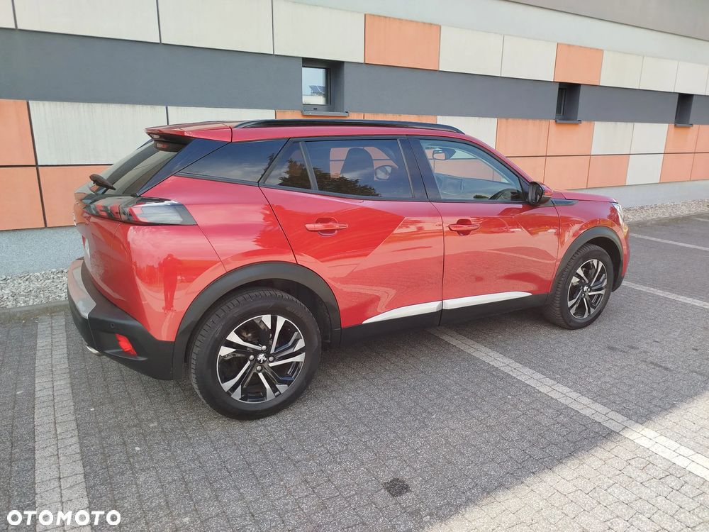 Peugeot 2008 BlueHDi 130 EAT8 Allure Pack - 4