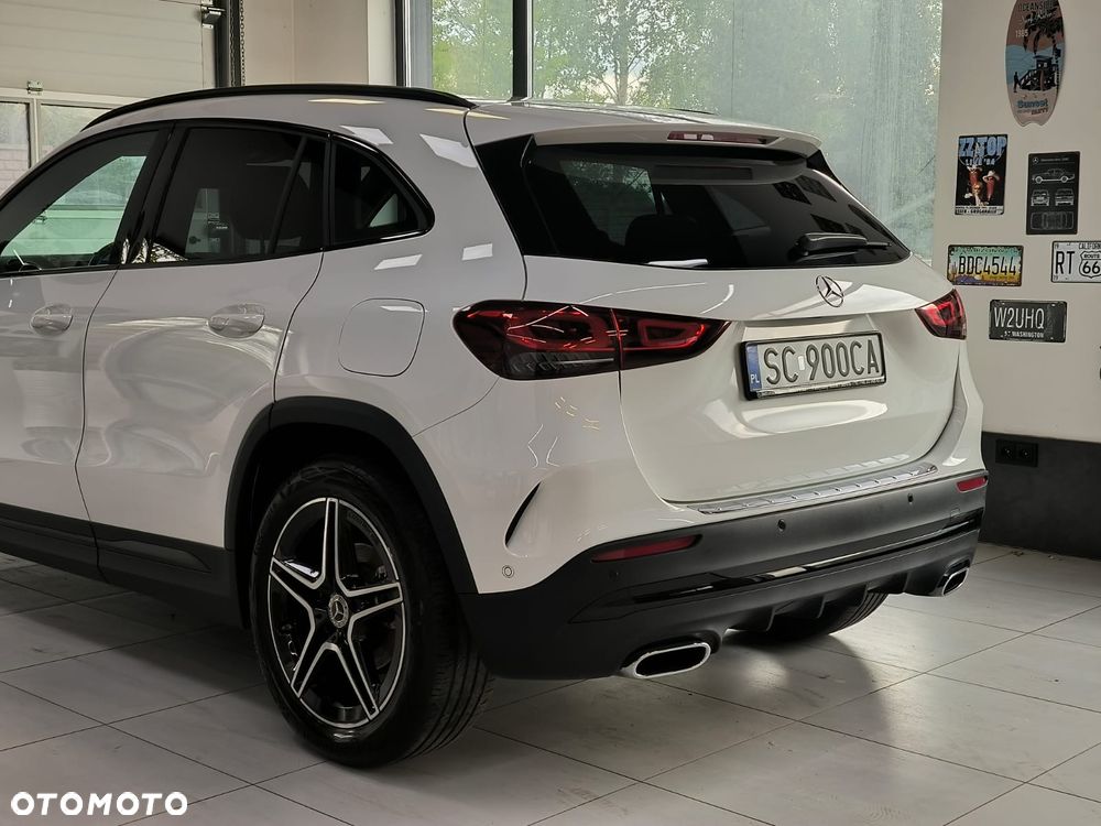 Mercedes-Benz GLA 200 AMG Line - 12