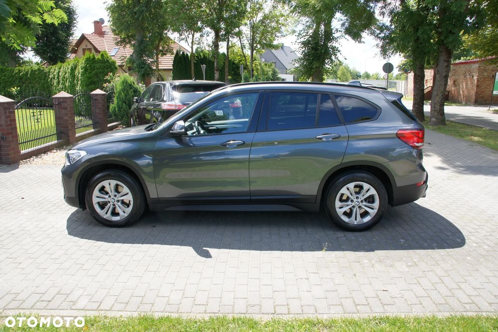BMW X1 xDrive20d Sport - 30