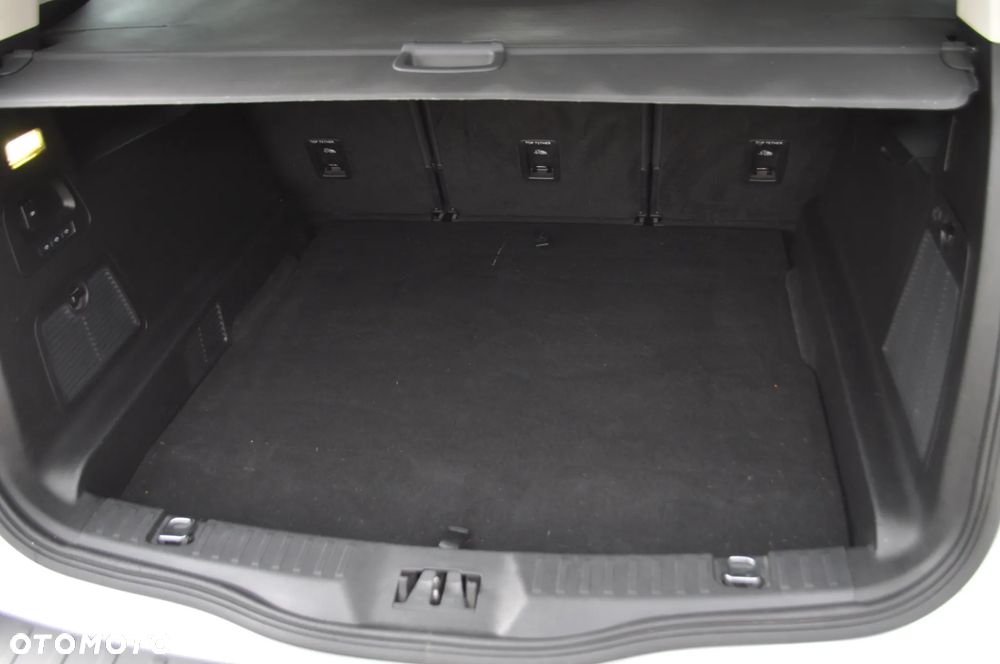 Ford S-Max 2.0 TDCi Titanium - 28