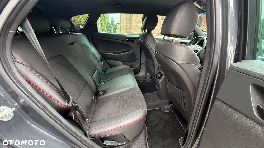 Hyundai Tucson 1.6 CRDi 48V-Hybrid 2WD DCT N Line - 22