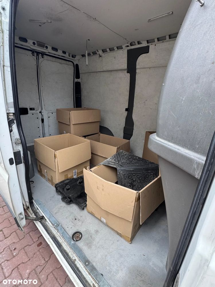 Peugeot Boxer 335 L2H2 2.0 bluehdi - 7