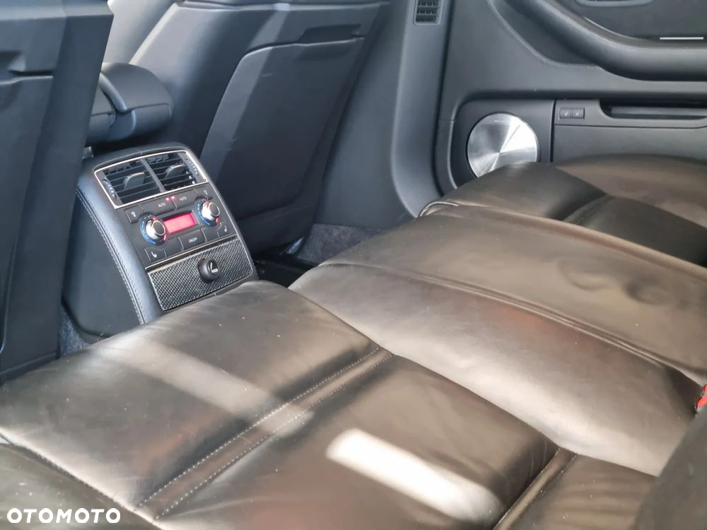 Audi S8 5.2 FSI Quattro - 29