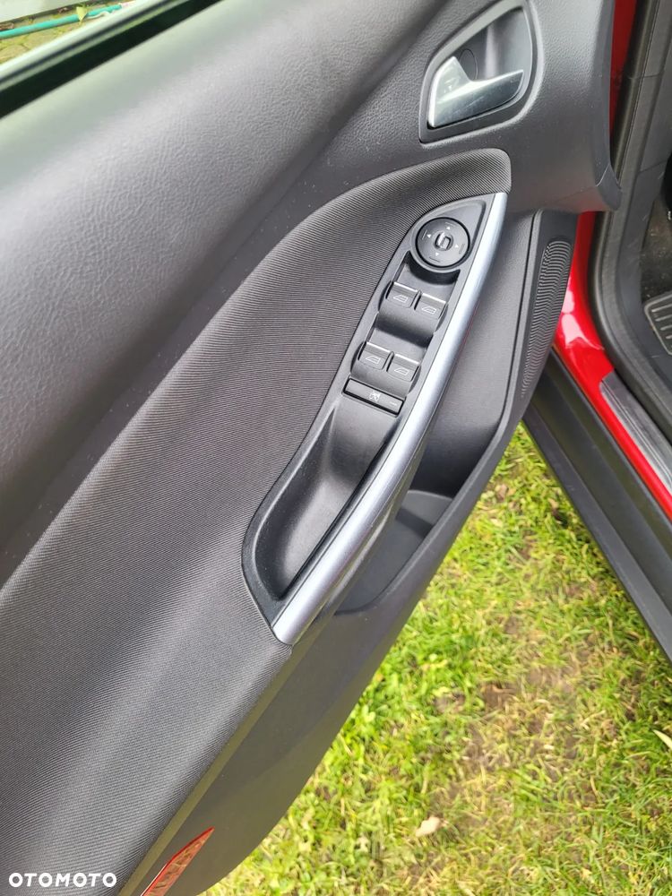 Ford Focus 1.6 TDCi DPF Start-Stopp-System Business - 26