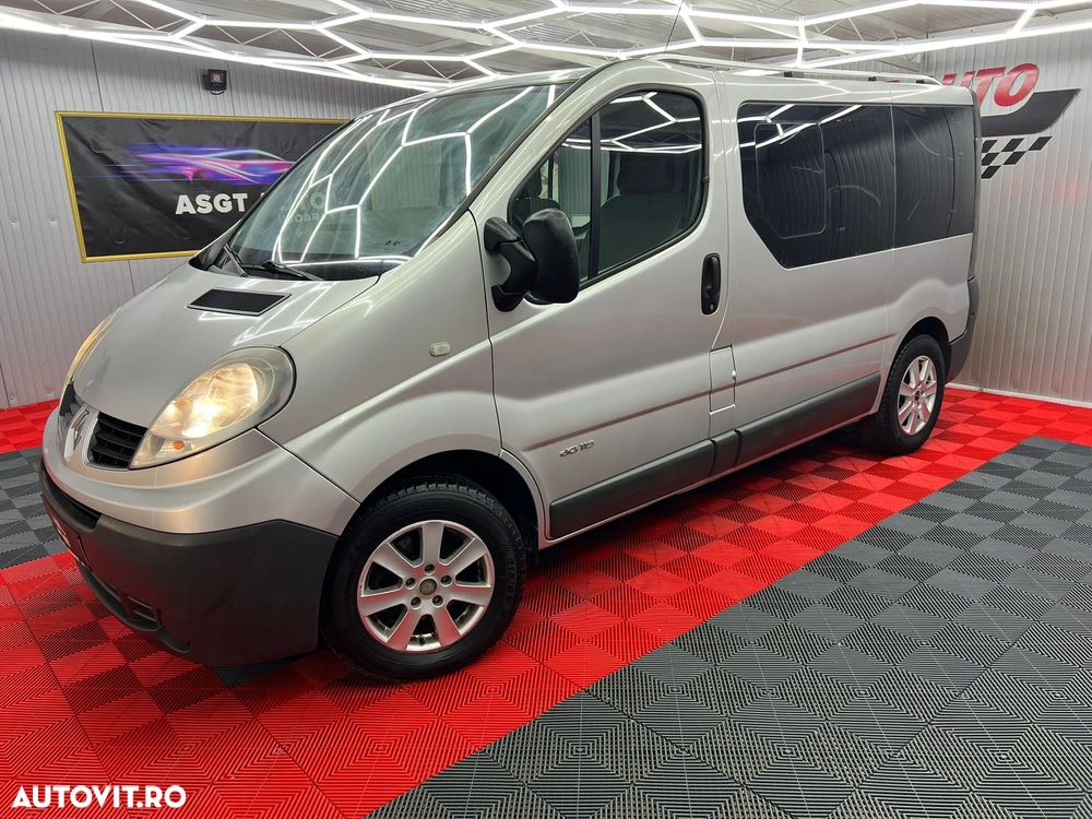 Renault Trafic - 2