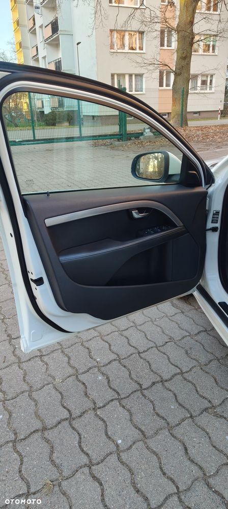 Volvo V70 D3 Geartronic Momentum - 8