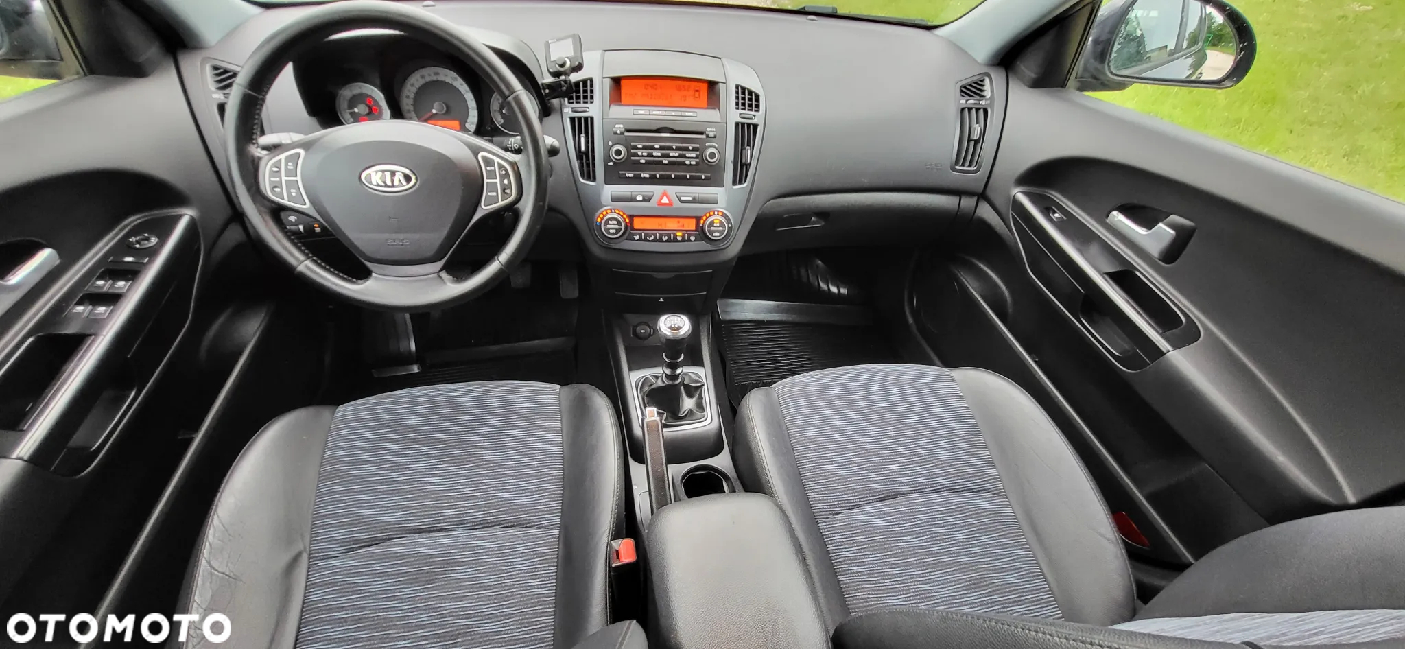 Kia Ceed 1.4 CVVT SW EX - 11