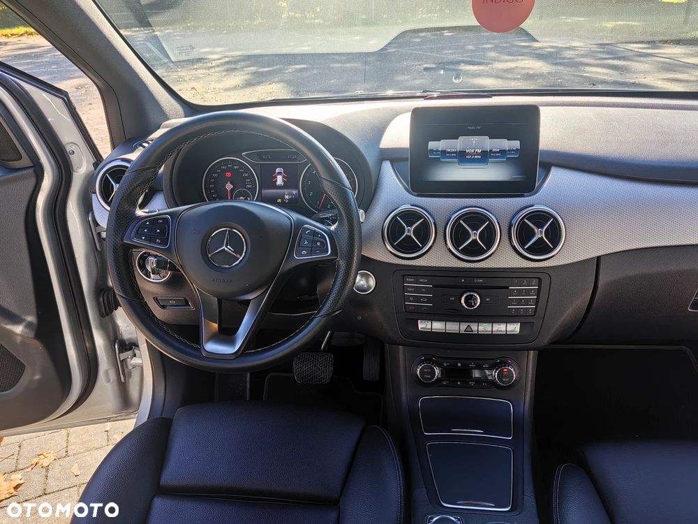 Mercedes-Benz Klasa B 200 7G-DCT - 10