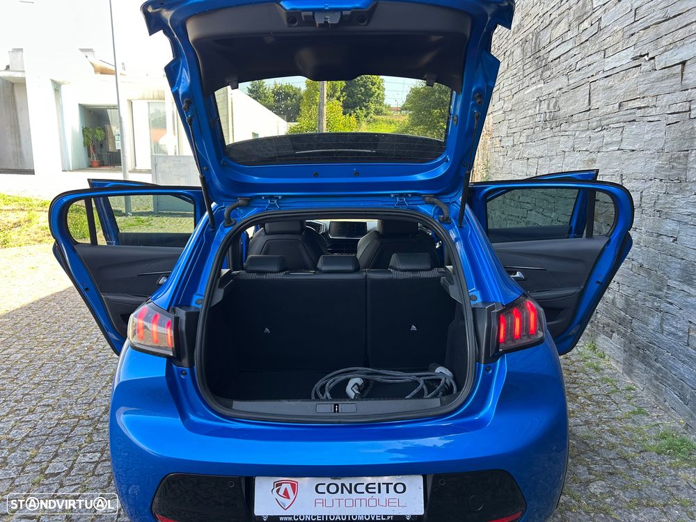Peugeot e-208 50 kWh GT Line - 26
