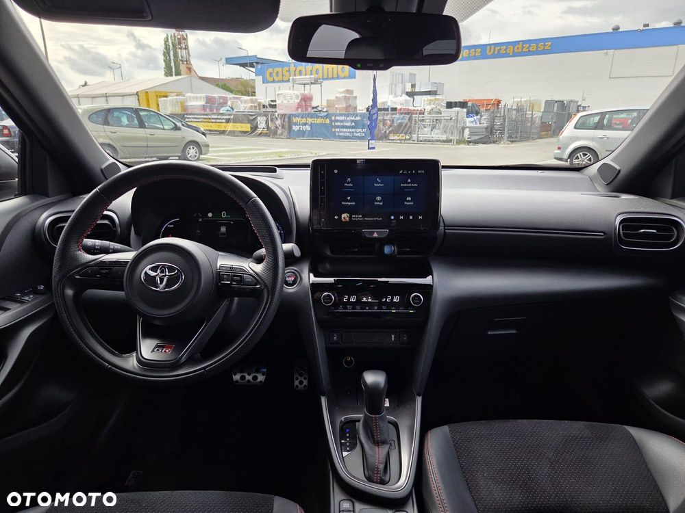 Toyota Yaris 1.5 VVT-i GR SPORT - 13