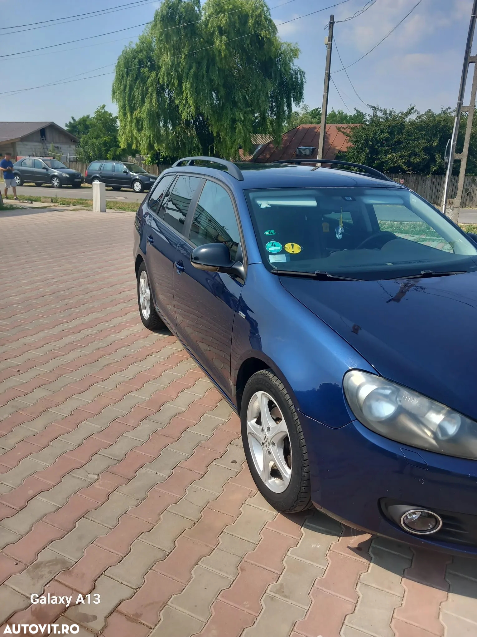 Volkswagen Golf - 8