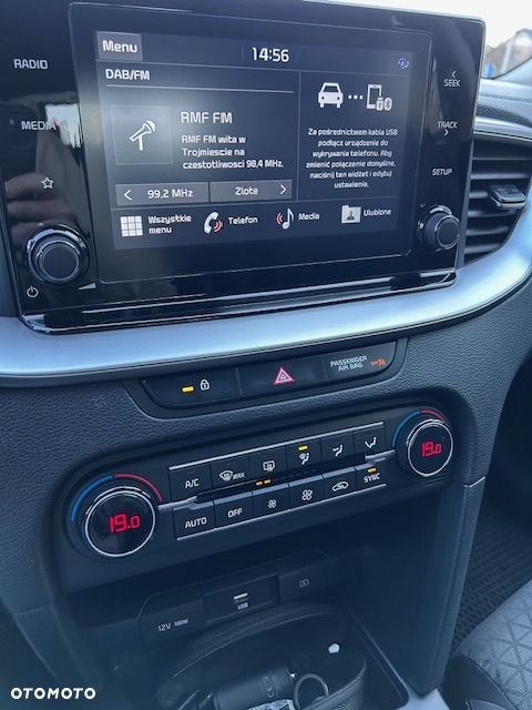 Kia Ceed 1.5 T-GDI M DCT - 12