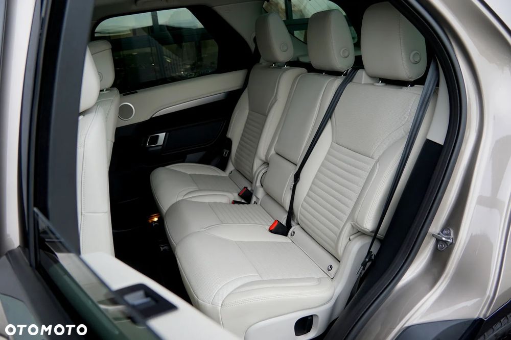 Land Rover Discovery 3.0 D250 mHEV Dynamic SE - 21