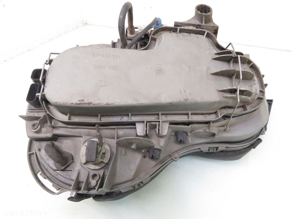 LAMPA PRAWA PRZEDNIA MERCEDES-BENZ KLASA E (S210) - 3
