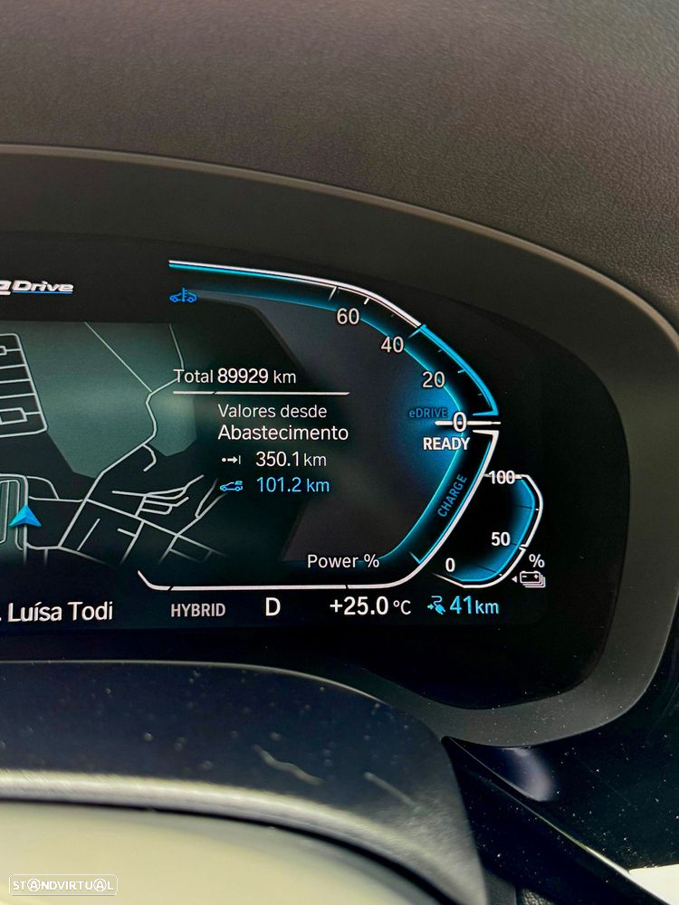 BMW 530 e Pack Desportivo M - 11