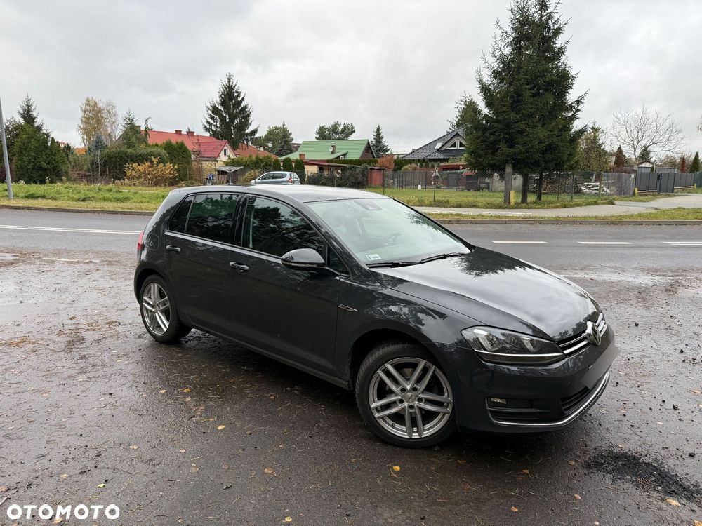 Volkswagen Golf 2.0 TDI BlueMotion Technology Lounge - 1