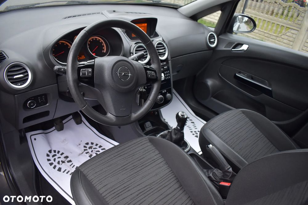 Opel Corsa - 21