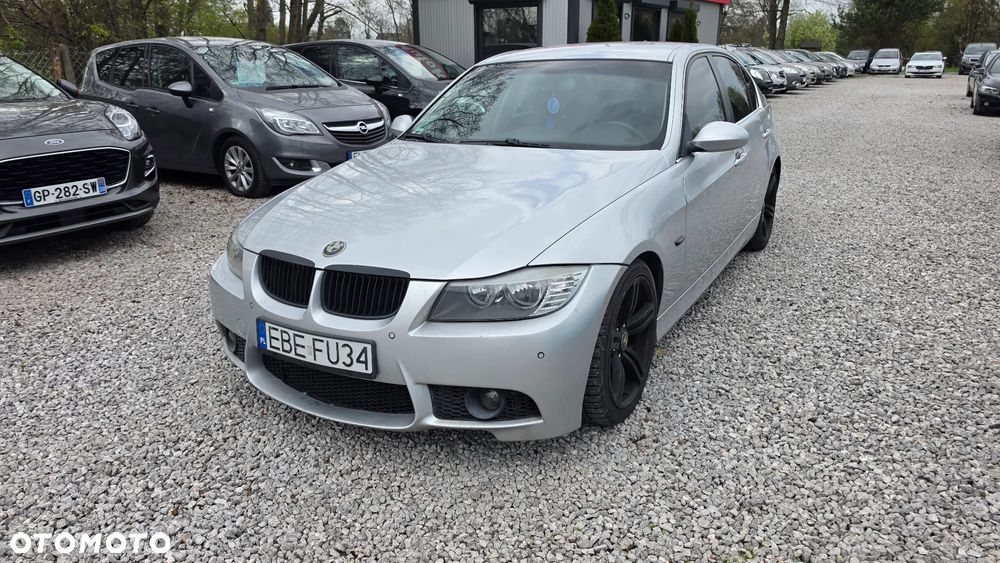 BMW Seria 3 325i - 1