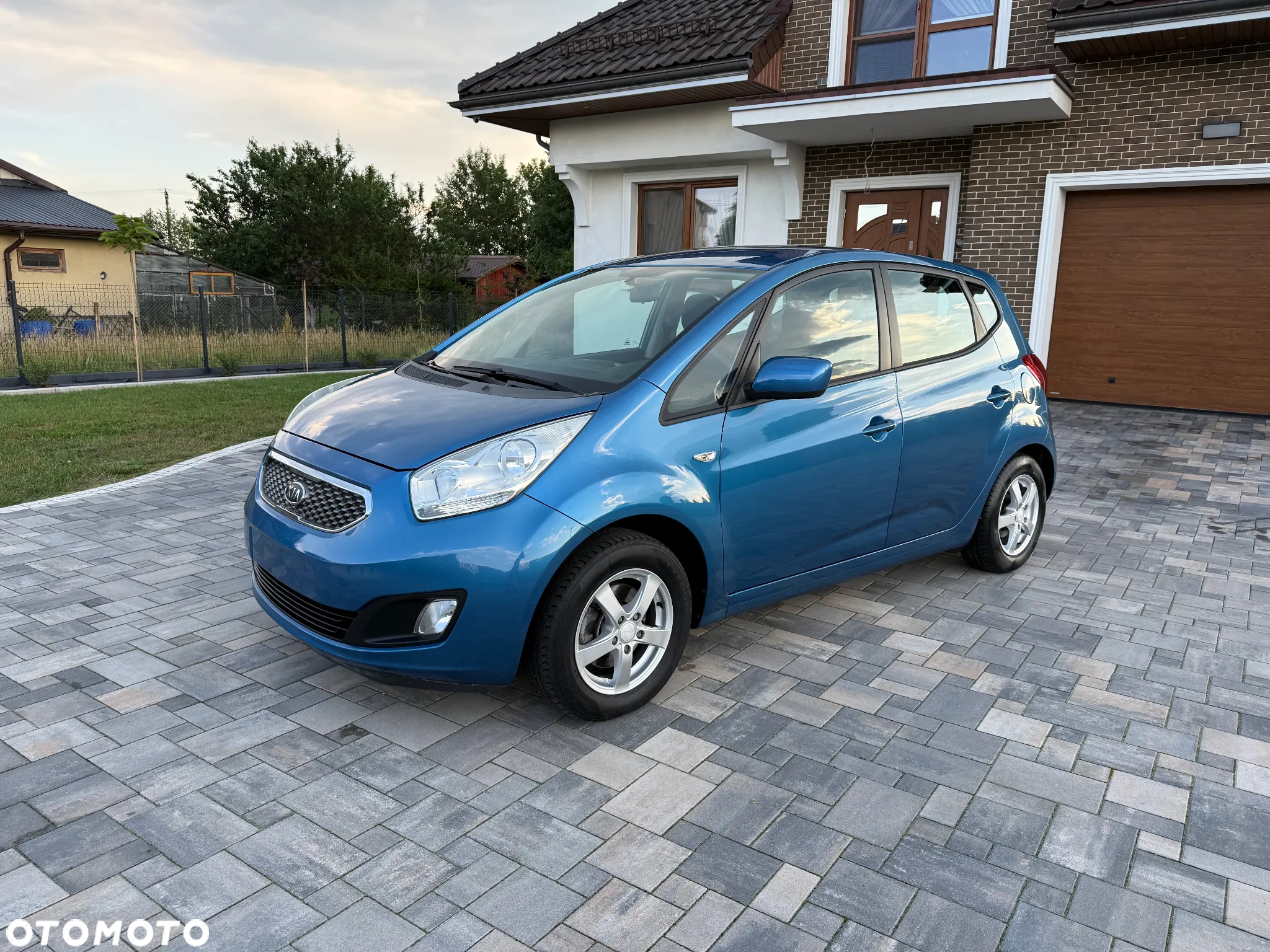 Kia Venga 1.6 Business Line - 10
