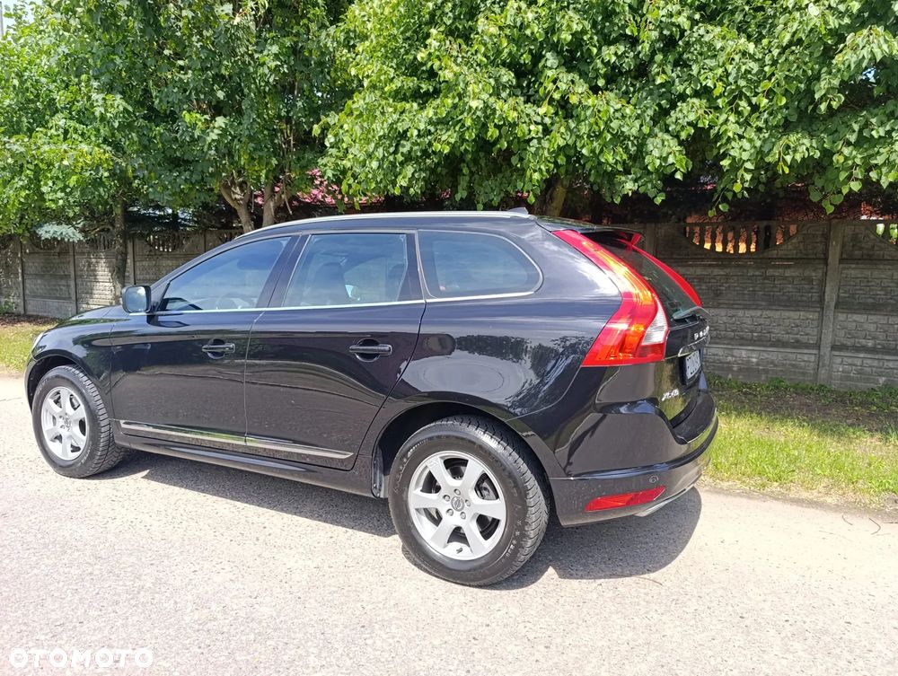 Volvo XC 60 D4 Drive-E Summum - 3
