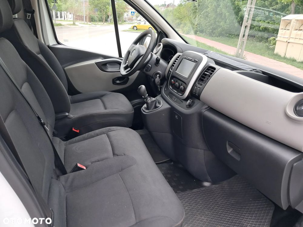 Renault Trafic Combi Expression - 10