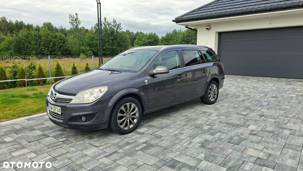 Opel Astra - 16